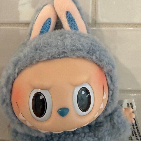 PopMart The Monsters - Exciting Macaron - Picture 8 of 8